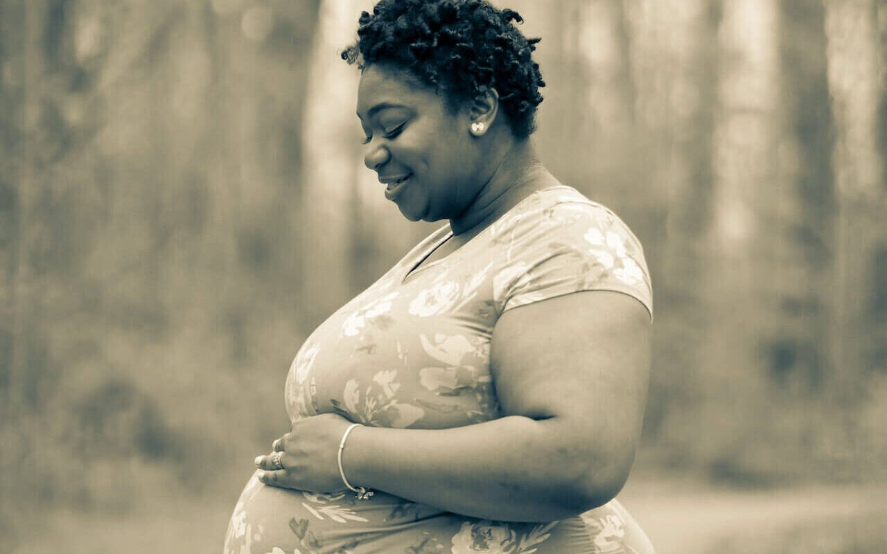 Black Pregnant Women in US - GetGoodLifeHacks